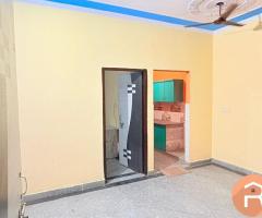 Spacious 1 BHK Flat for Rent in Sector 62 Noida - 6