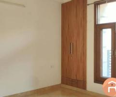 Beautifully Maintained 1BHK Flat Near Saket Metro Station - 5