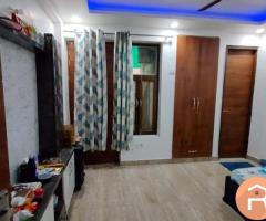 Room Available in Pre-Occupied Flat at Sushant Lok Phase 2, Sector 57 - 2