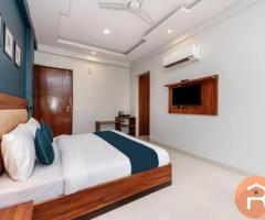 Earth Villa Stay Hostel & PG Accommodation in Sector 57, Gurgaon - 3