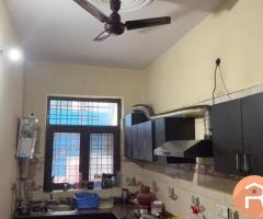 Single Occupancy Room Available in Furnished 3BHK Flat - South City 1 - 5
