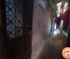 500 sq ft large room with attached toilet - 5