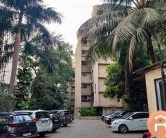 Double occupancy room for rent in Lokhandwala, Andheri West