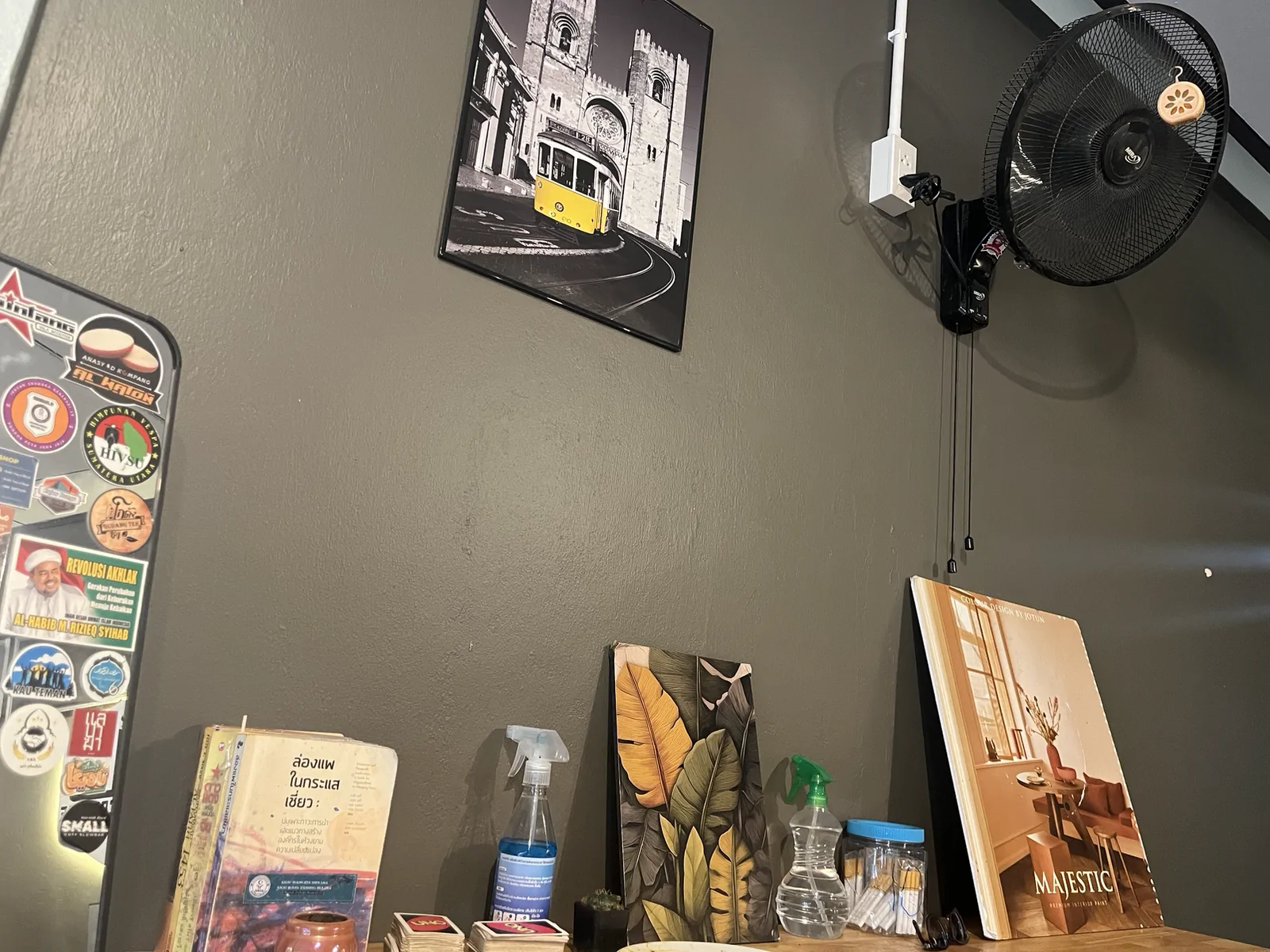 Alam café ยะหา, ยะลา — ที่จอดรถ Alam Cafe ยะหา มีไหม