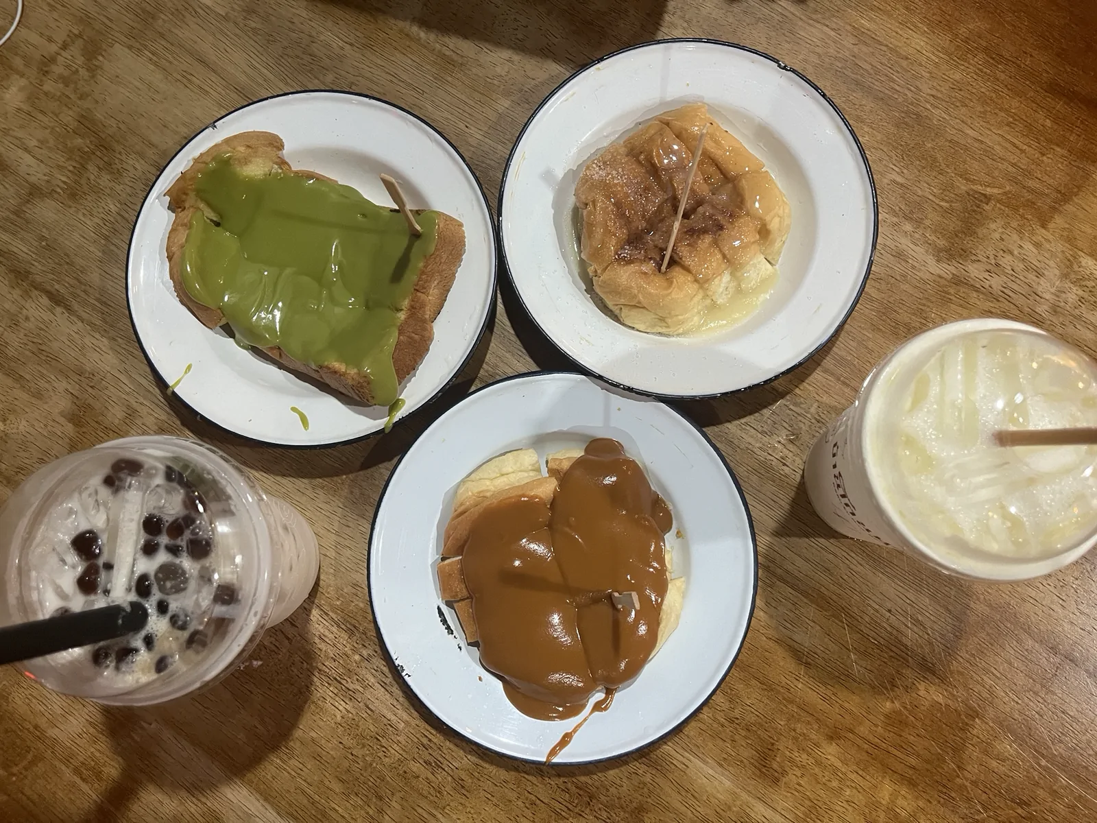 Baan Ko Nom Sod เมืองปัตตานี, ปัตตานี — เมนูแนะนำร้านโกนมสด มีอะไรบ้าง