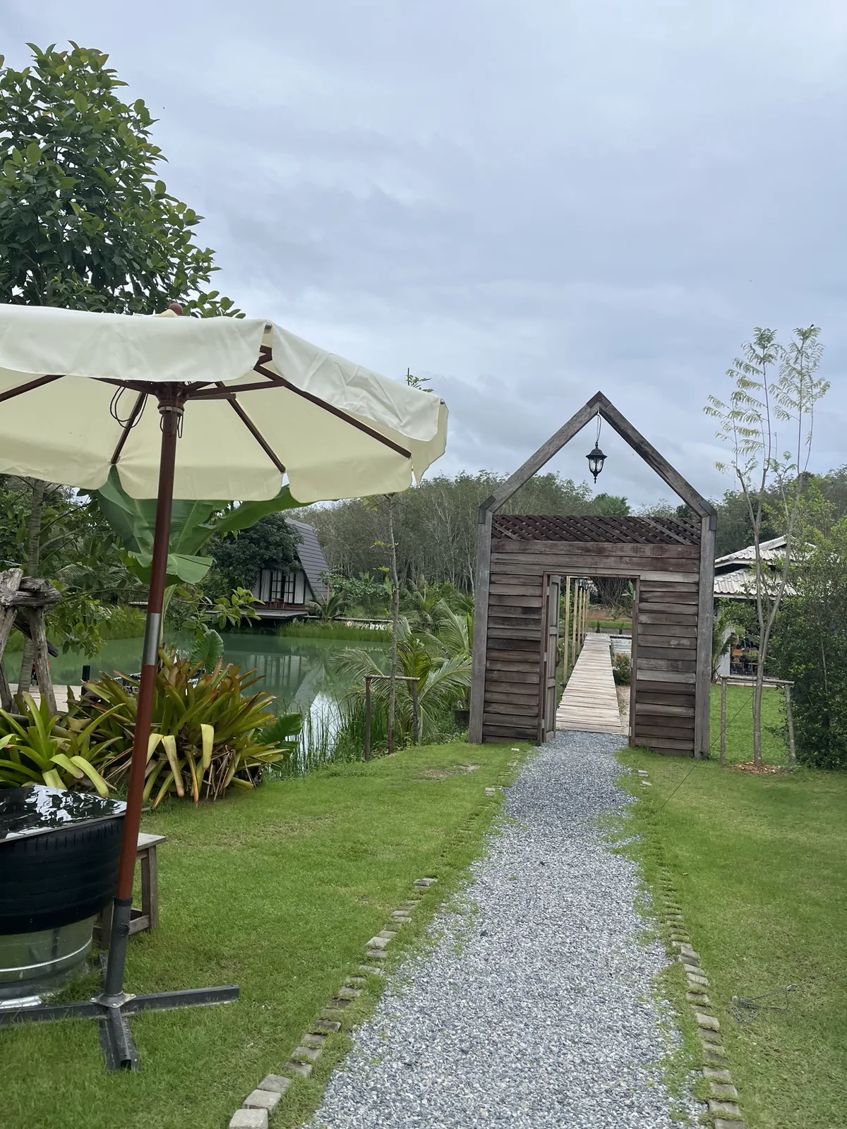 บ้านแวคาเฟ่ @อาเส็น อาเส็น ยะหา ยะลา — บรรยากาศร้าน