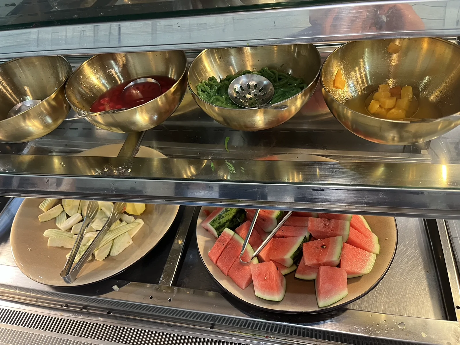 Kobang Seafood Halal Buffet พัฒนาการ กรุงเทพฯ — บรรยากาศร้าน