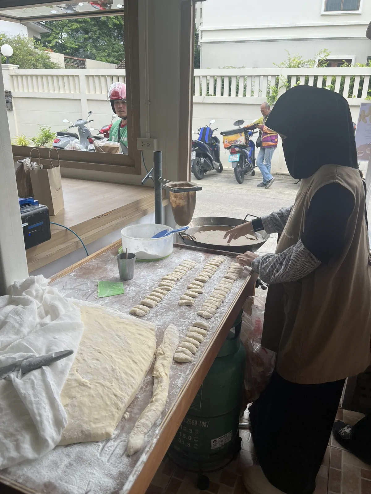 KOH NAI SOI รามคำแหง 8, บางกะปิ, กรุงเทพฯ — บรรยากาศร้าน