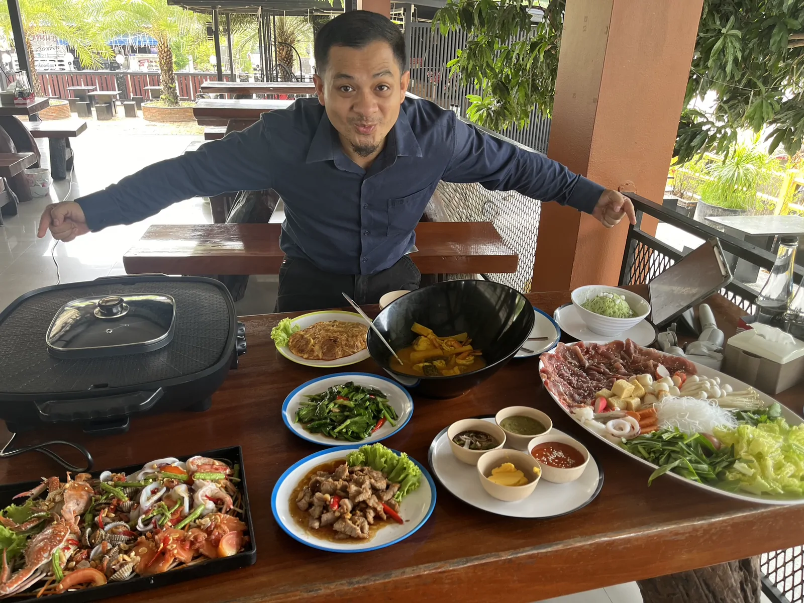 อัยยะยำ20&ชาบู บุฟเฟ่ต์ ปัตตานี — บรรยากาศร้าน