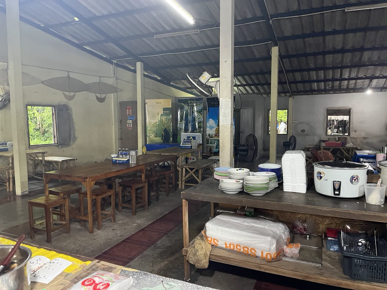 ร้านริสกีมุสลิม เมืองพัทลุง, พัทลุง — ร้านริสกีมุสลิม ฮาลาลไหม