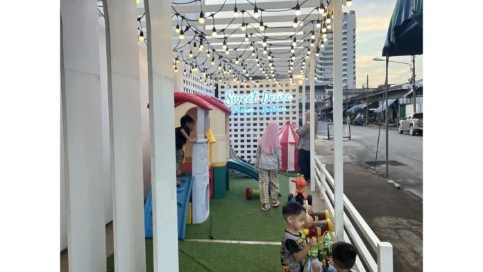 หน้าร้าน ร้านใส่นม สาขายะลา เมืองยะลา, ยะลา