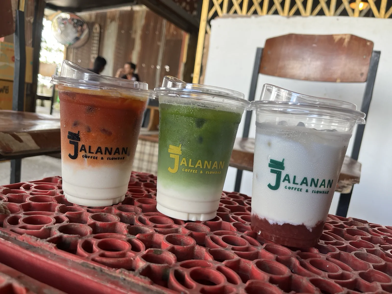 𝐉𝐀𝐋𝐀𝐍𝐀𝐍 𝐂𝐨𝐟𝐟𝐞𝐞 บันนังสตา, ยะลา — บรรยากาศร้าน