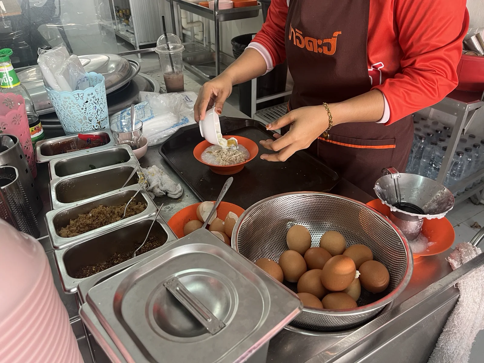 ร้านมาอิดะฮ์ ข้าวหมกอาหรับ เมืองยะลา, ยะลา — บรรยากาศร้าน