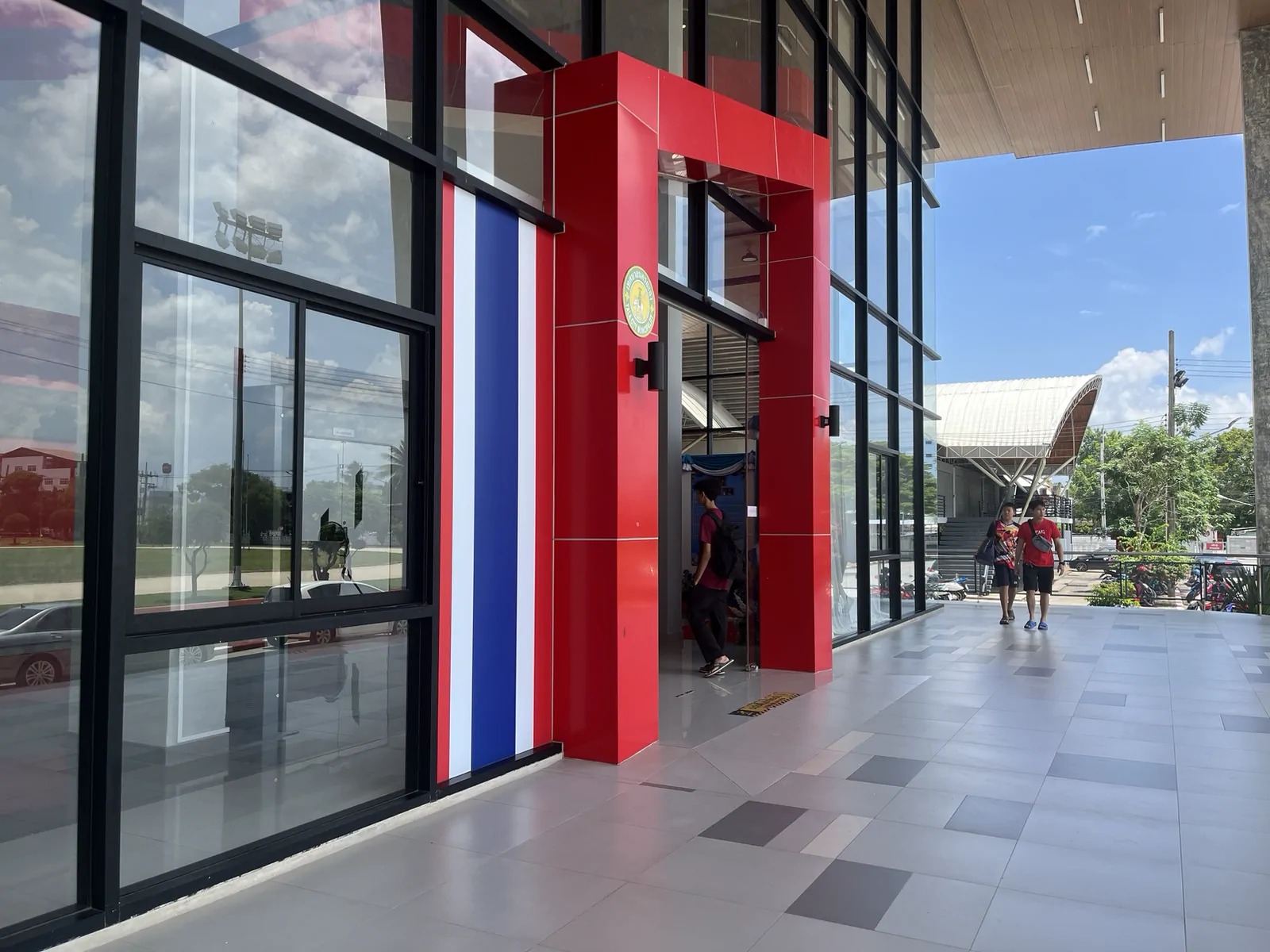 Tokoroaster Coffee And Cycling เมืองยะลา — บรรยากาศในร้านเป็นยังไง
