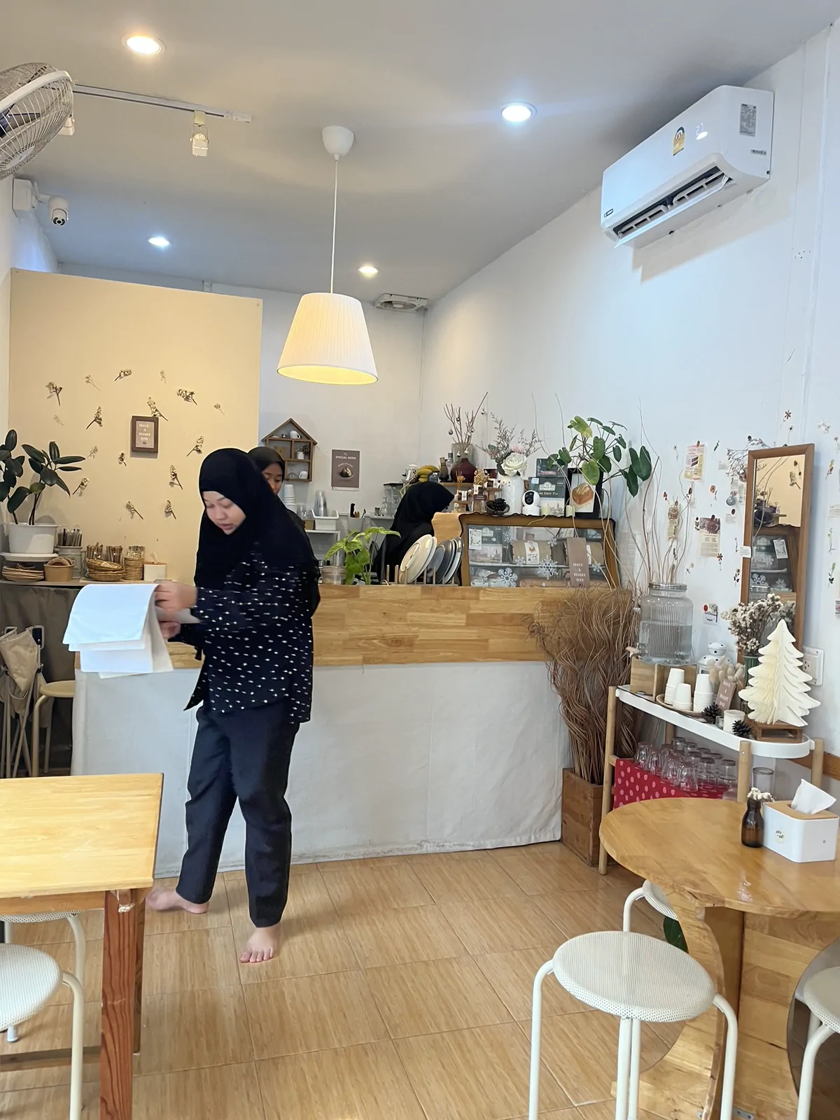 Have a Toast Day ยะลา — บรรยากาศร้าน
