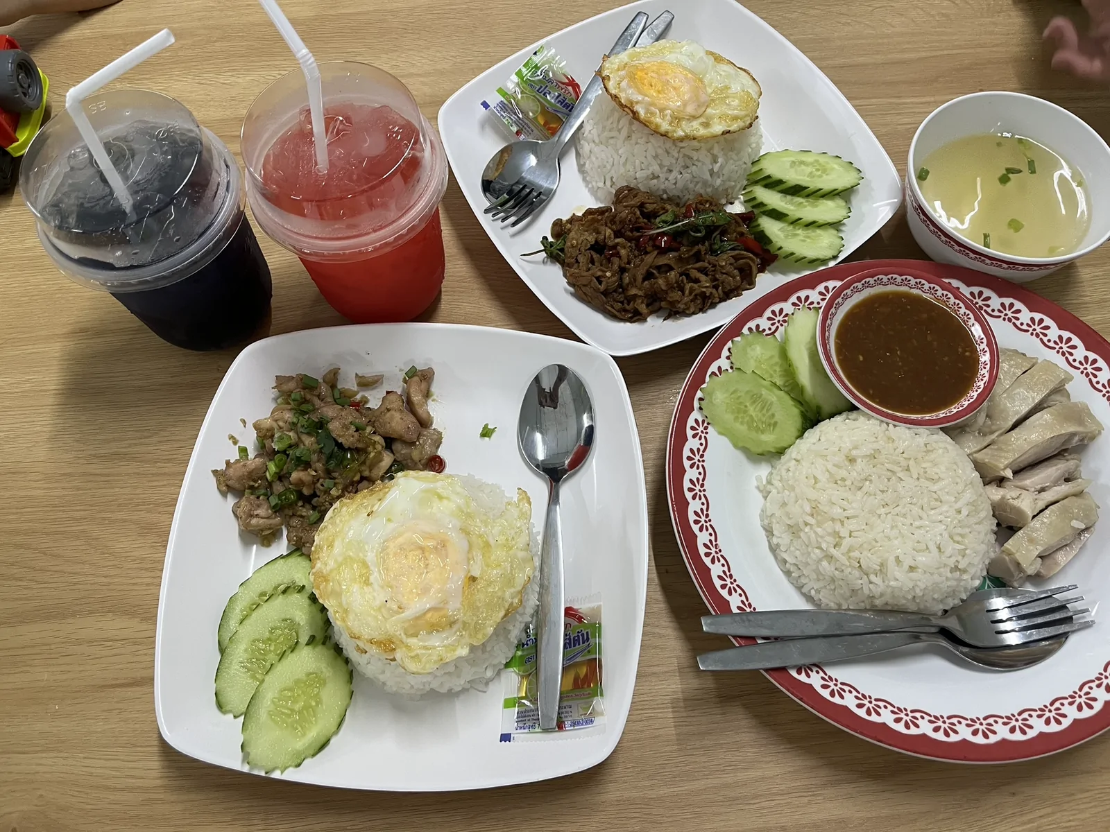 MAMASONG Yala เมืองยะลา, ยะลา — มามาซงยะลาอยู่ตรงไหน ย้ายร้านไปที่ไหนแล้ว