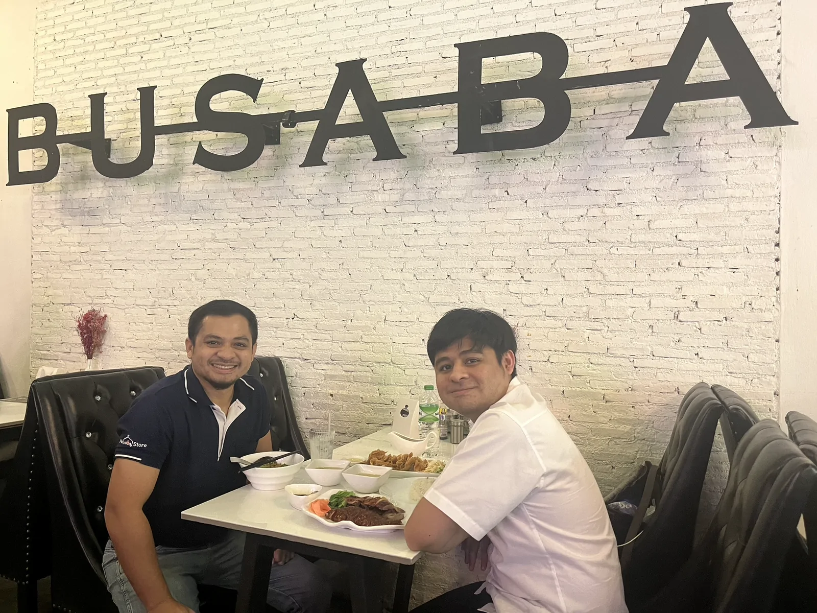ร้านบุษบา เป็ดย่าง ศรีย่าน ศรีย่าน กรุงเทพฯ — บรรยากาศร้าน