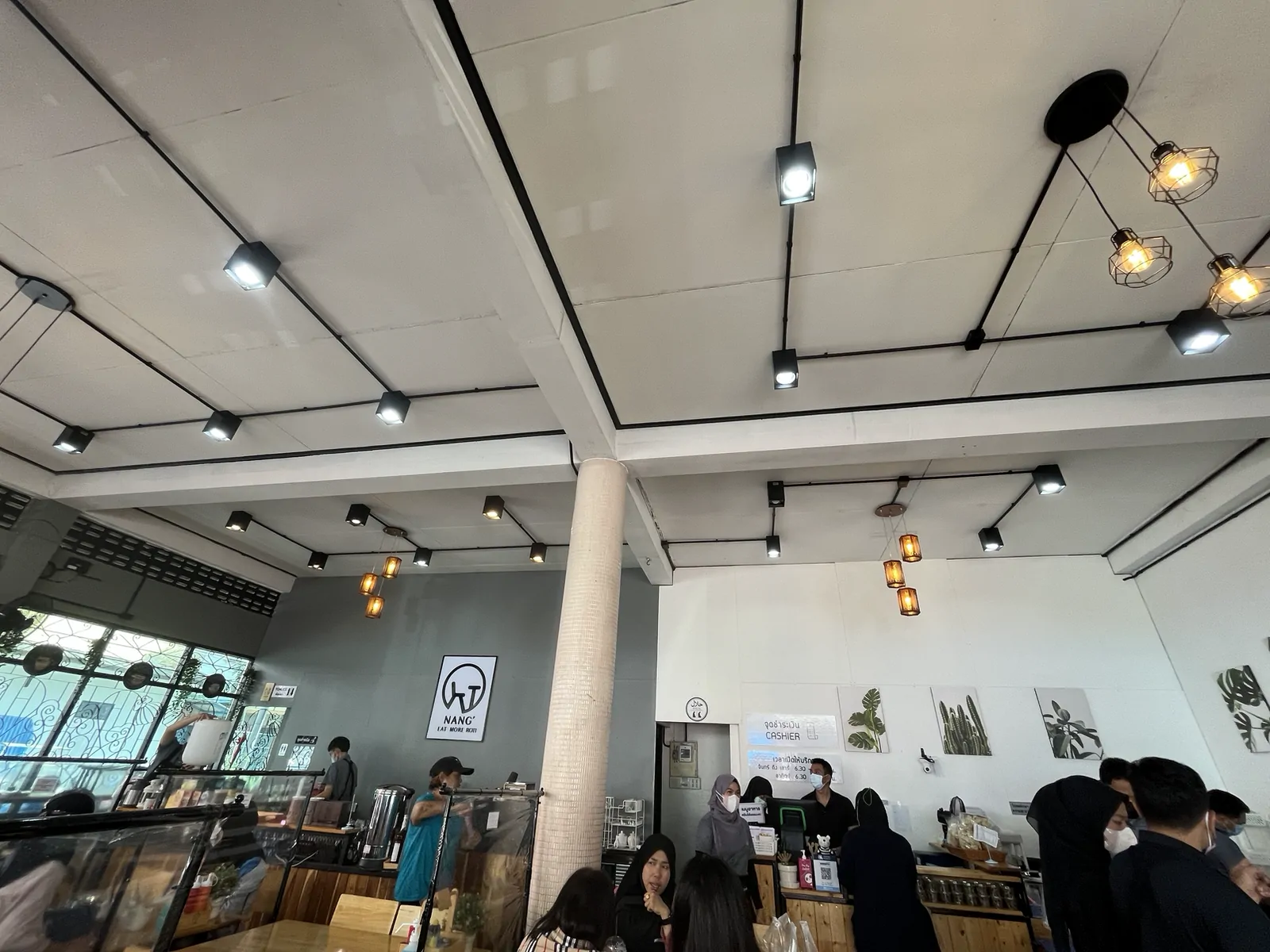 ร้านนั่ง ยะลา ยะลา — เครื่องดื่มที่ร้านนั่ง มีอะไรบ้าง