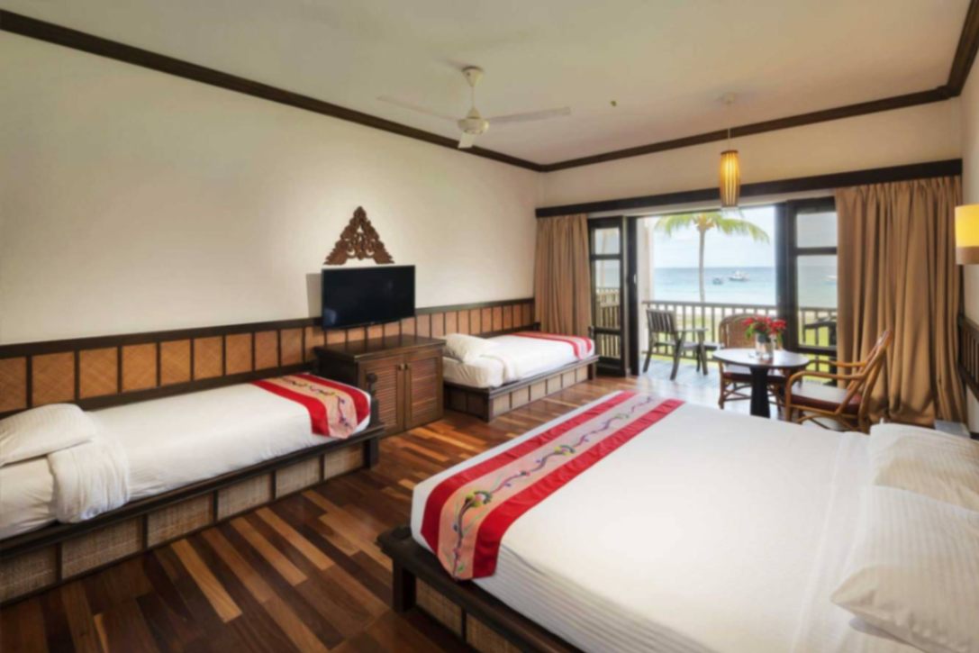 Deluxe Sea Honeymoon Room