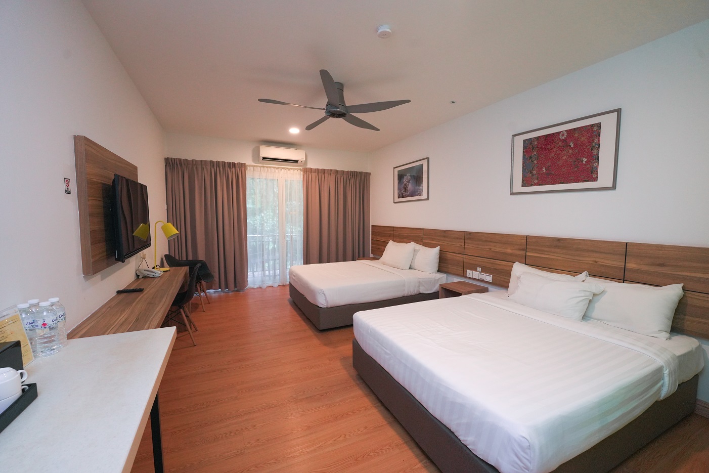 Triple Room