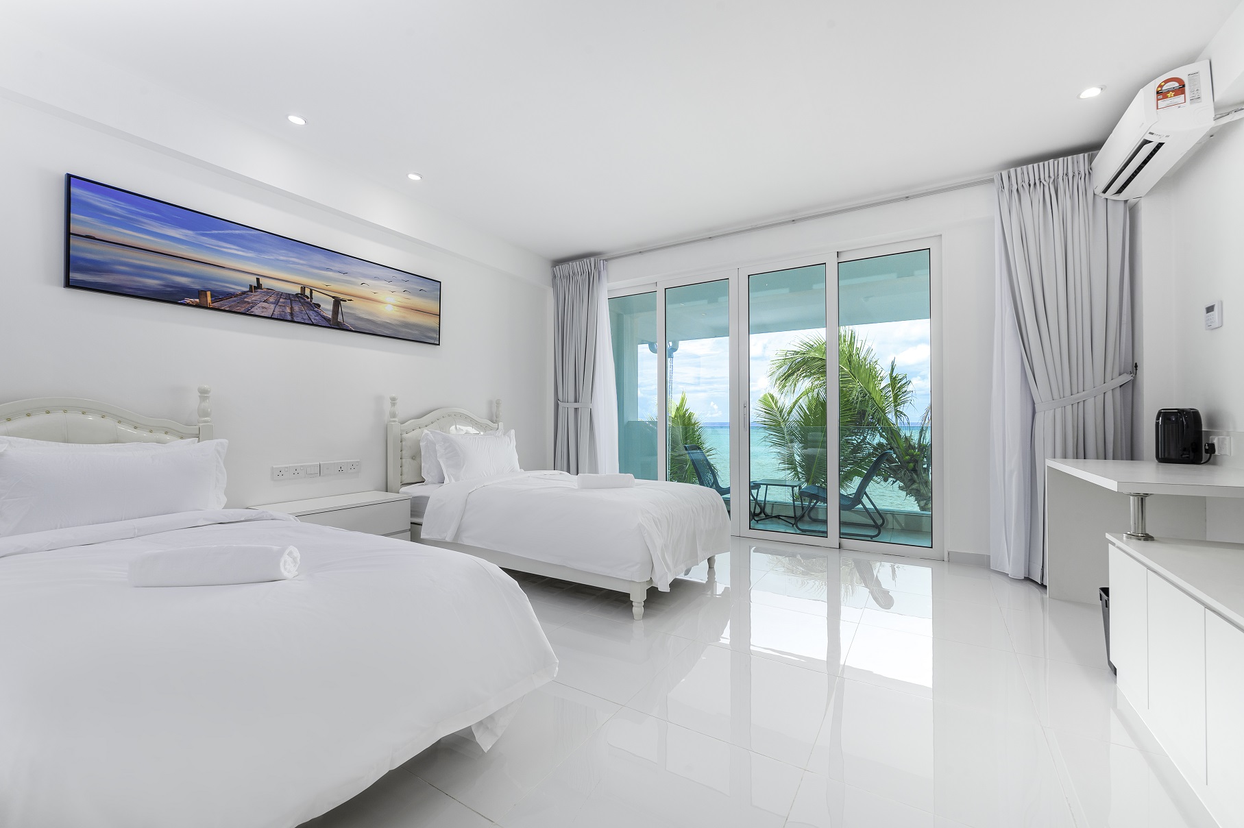 Standard (Seaview)