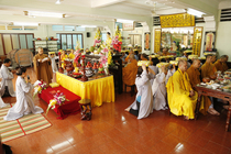 Lễ cài hoa hồng và dâng y PL: 2559 DL: 2015