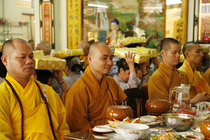 Lễ cài hoa hồng và dâng y PL: 2559 DL: 2015