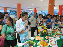 LHTN Quận 10 liên hoan các món chay