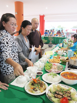 LHTN Quận 10 liên hoan các món chay