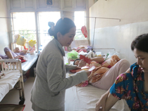 Xuân Bính Thân từ thiện tại bệnh viện ung bướu