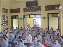 Năm Bính Thân Tếp tục khóa lễ "trì chú Đại Bi và đảnh lễ danh hiệu Phật"