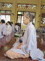 Năm Bính Thân Tếp tục khóa lễ "trì chú Đại Bi và đảnh lễ danh hiệu Phật"