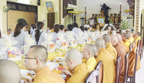Lễ Vu Lan và dâng Pháp y PL 2560 DL 2016