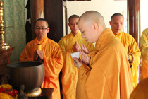Chùa Hạnh Đức đúc đại hông chung