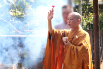 Chùa Hạnh Đức đúc đại hông chung
