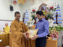 TRAO HỌC BỔNG TẠI CHÙA HẠNH ĐỨC HÚY KỴ LẦN 8 CỐ HT THÍCH NHƯ THỌ