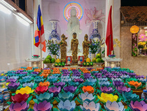 HOA ĐĂNG CÚNG DƯỜNG ĐỨC PHẬT A DI ĐÀ