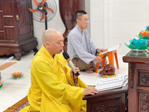 HOA ĐĂNG CÚNG DƯỜNG ĐỨC PHẬT A DI ĐÀ