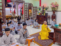 HOA ĐĂNG CÚNG DƯỜNG ĐỨC PHẬT A DI ĐÀ