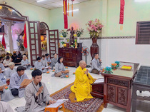 HOA ĐĂNG CÚNG DƯỜNG ĐỨC PHẬT A DI ĐÀ