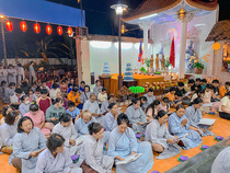 HOA ĐĂNG CÚNG DƯỜNG ĐỨC PHẬT A DI ĐÀ