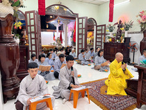 HOA ĐĂNG CÚNG DƯỜNG ĐỨC PHẬT A DI ĐÀ