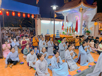 HOA ĐĂNG CÚNG DƯỜNG ĐỨC PHẬT A DI ĐÀ