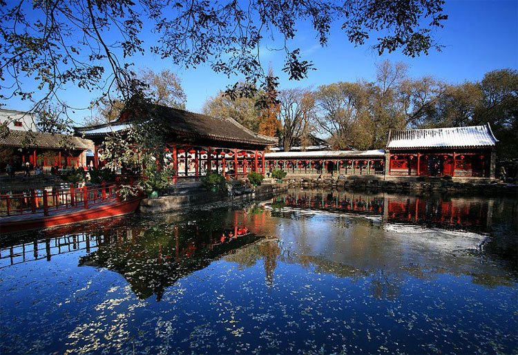 Cửa nhà luôn rộng mở