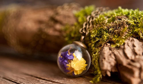 Yêu, hận, tình, thù chỉ tồn tại khi ta còn sống