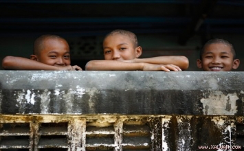 Vốn dĩ trên đời, tiền bạc chỉ là vật ngoài thân