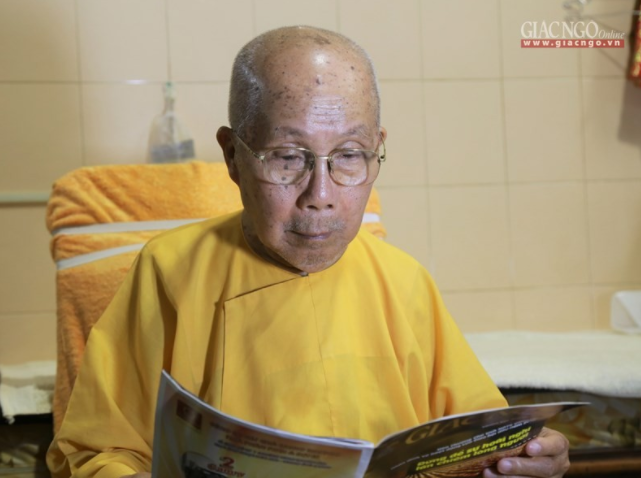  HT.Thích Tịnh Hạnh: Nhờ mẹ mà bén duyên với cửa Phật