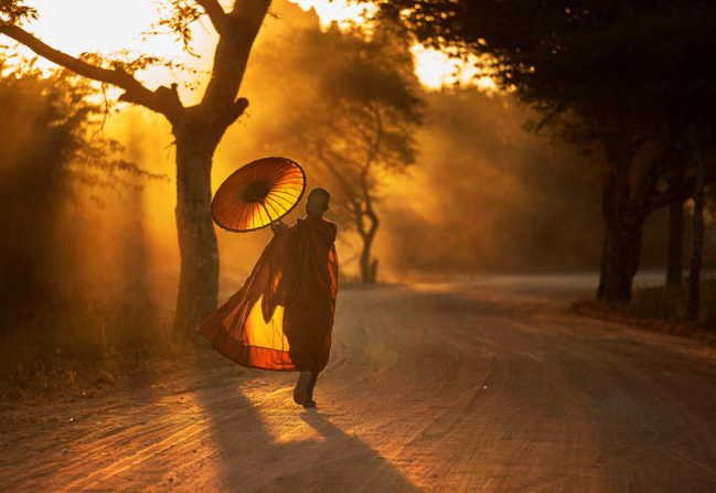 Tặng vầng trăng