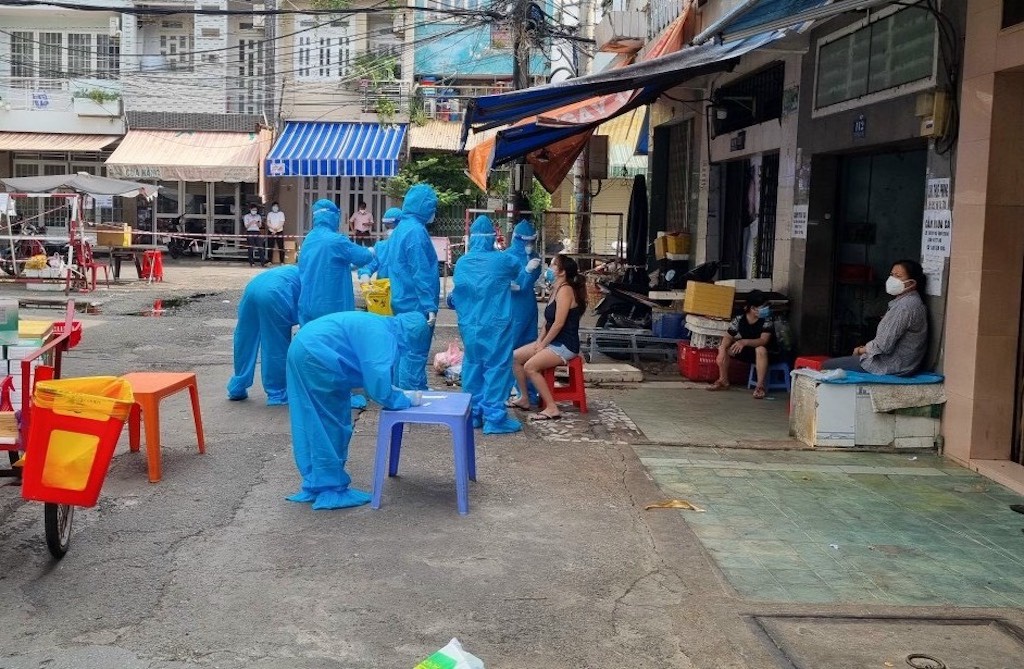  Bác sĩ Trương Hữu Khanh: Cách để giữ bản thân, gia đình an toàn trong dịch Covid-19