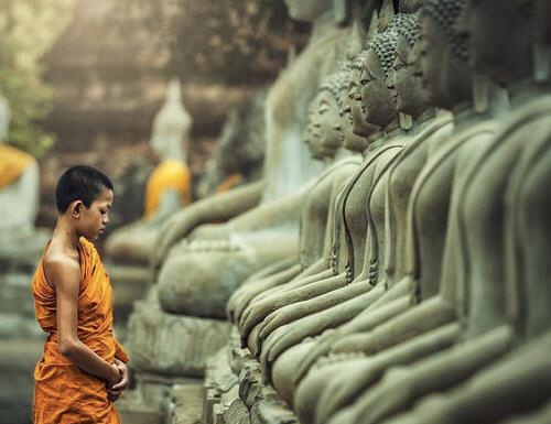 Sống lương thiện, yêu thương mọi người